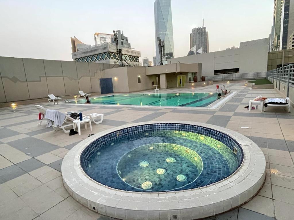Travelers Backpackers Apartment Dubai Exterior foto