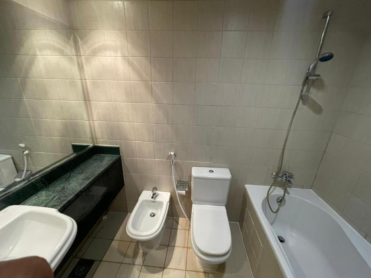 Travelers Backpackers Apartment Dubai Exterior foto