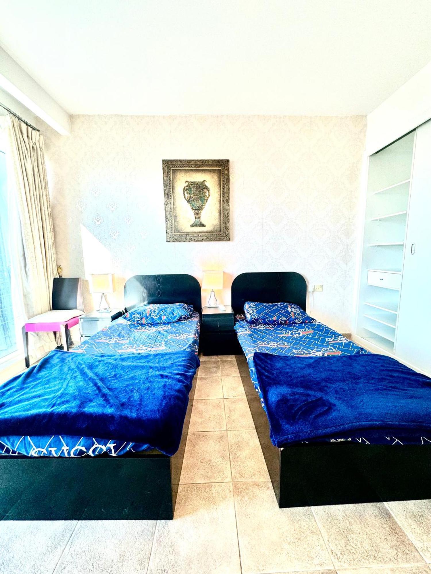 Travelers Backpackers Apartment Dubai Exterior foto
