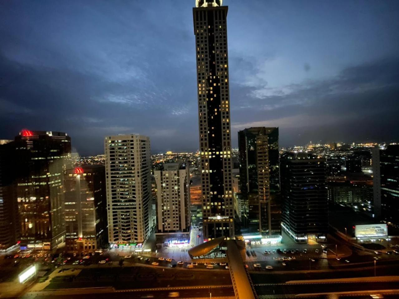 Travelers Backpackers Apartment Dubai Exterior foto