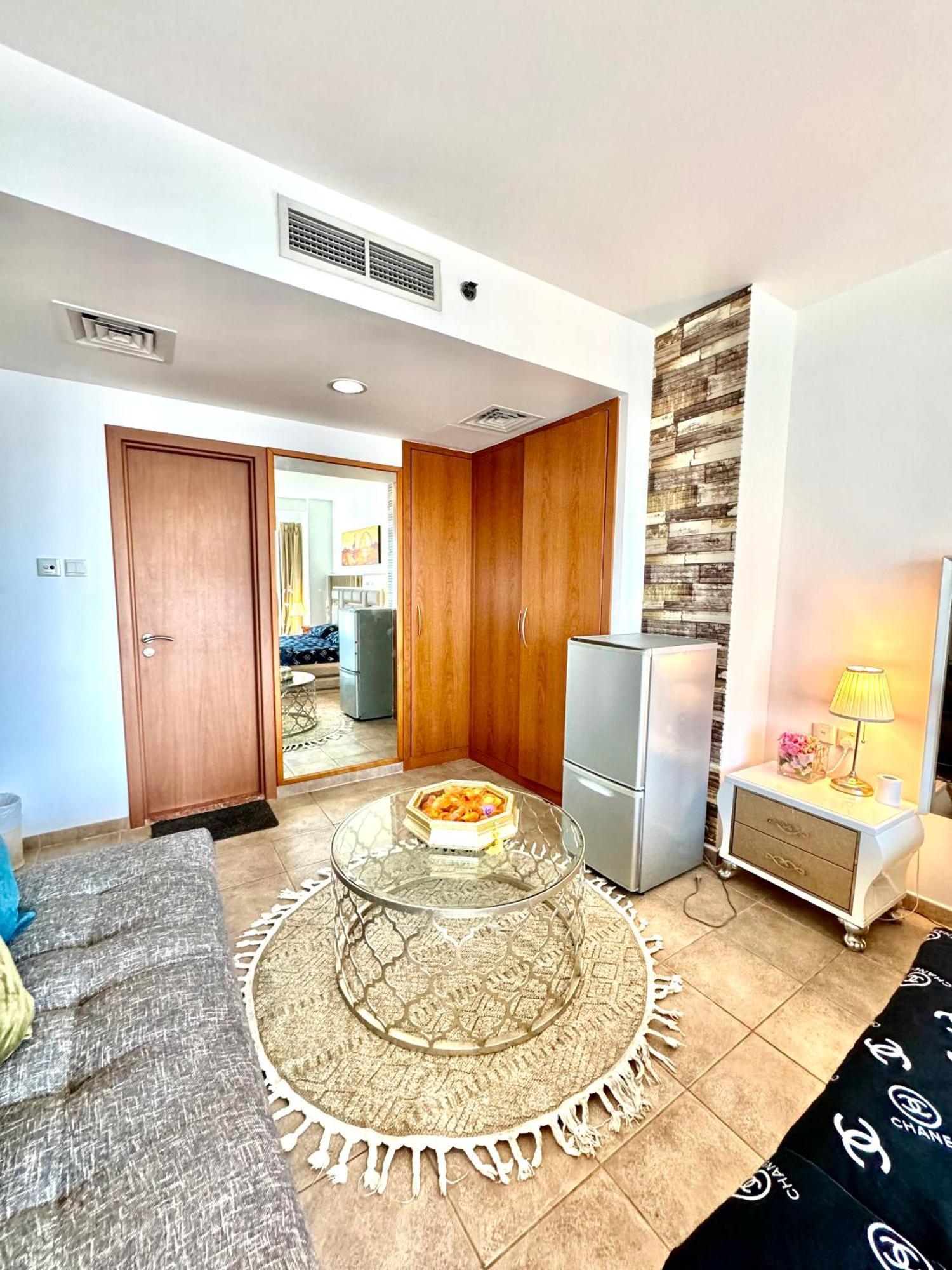 Travelers Backpackers Apartment Dubai Exterior foto